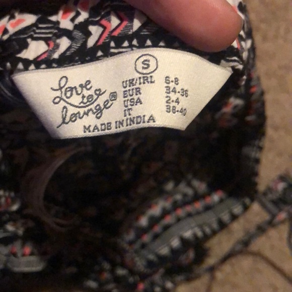 Patterned shorts - Picture 3 of 4